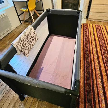 Duplex N1 Centre-ville, 8 Min De La Gare De Дом отдыха *